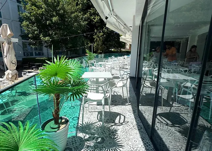 Natalia Pensiune Eforie Nord